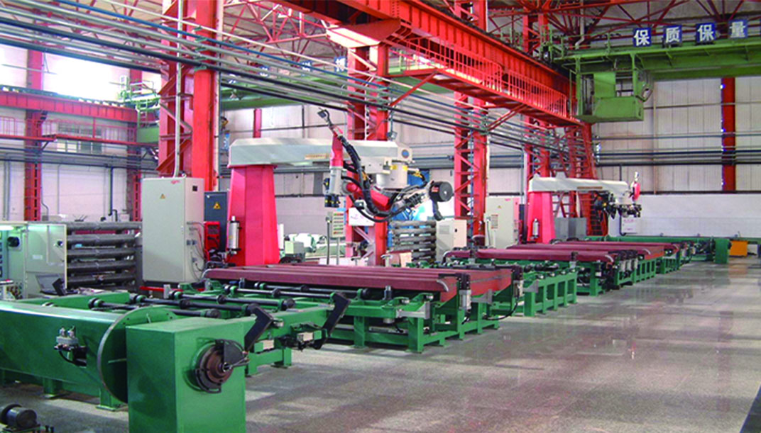 敞車(chē)端墻焊接機(jī)器人生產(chǎn)線(xiàn).jpg