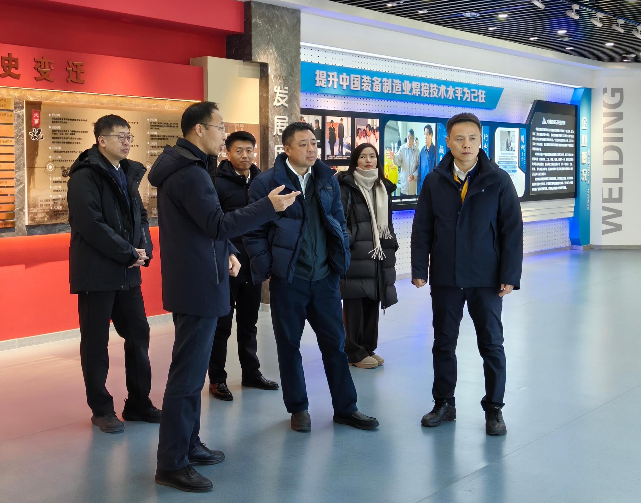 企業(yè)展廳(1).jpg 企業(yè)展廳(1).jpg